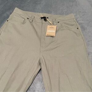 Patagonia Womens Pants 10 River Rock Green Canvas Hiking Outdoor 26 Inseam NWT